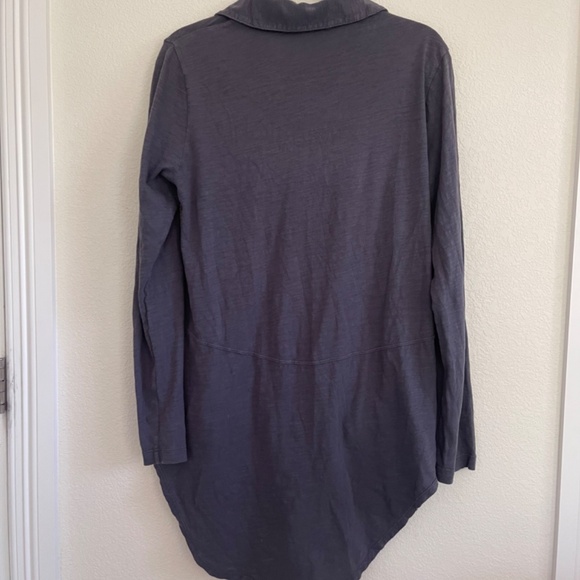 Mod-o-doc Slub Jersey Button Front Shirt. Women’s size Medium.  Color Gibraltar. - Picture 4 of 5